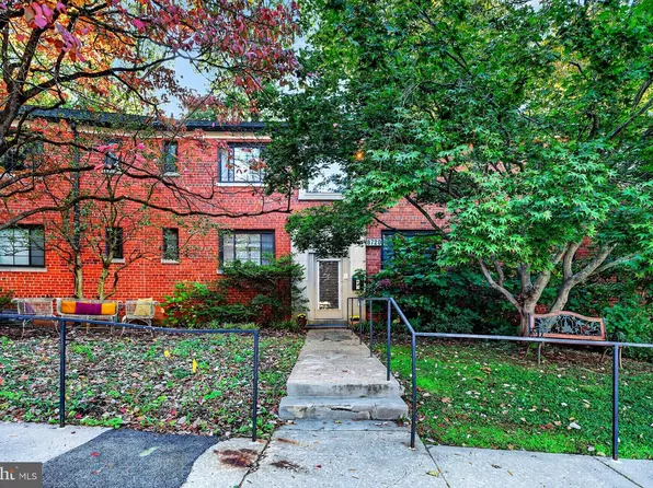 8720 Manchester Rd APT 5, Silver Spring, MD 20901