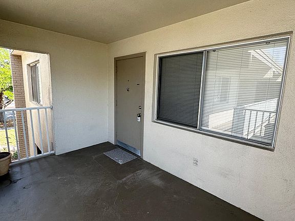 3rd image of 6700 1st Ave S APT 212