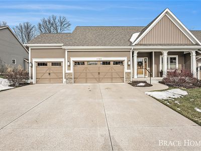 1723 N Brandon Ridge Dr NW, Grand Rapids, MI, 49544