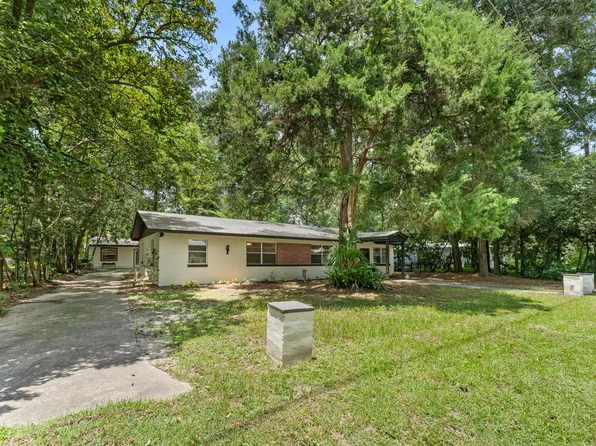 4156 NW 10th St, Gainesville, FL 32609