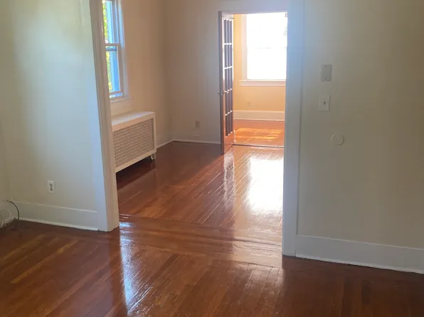 171 Daniel Low Ter Floor 1, Staten Island, NY 10301