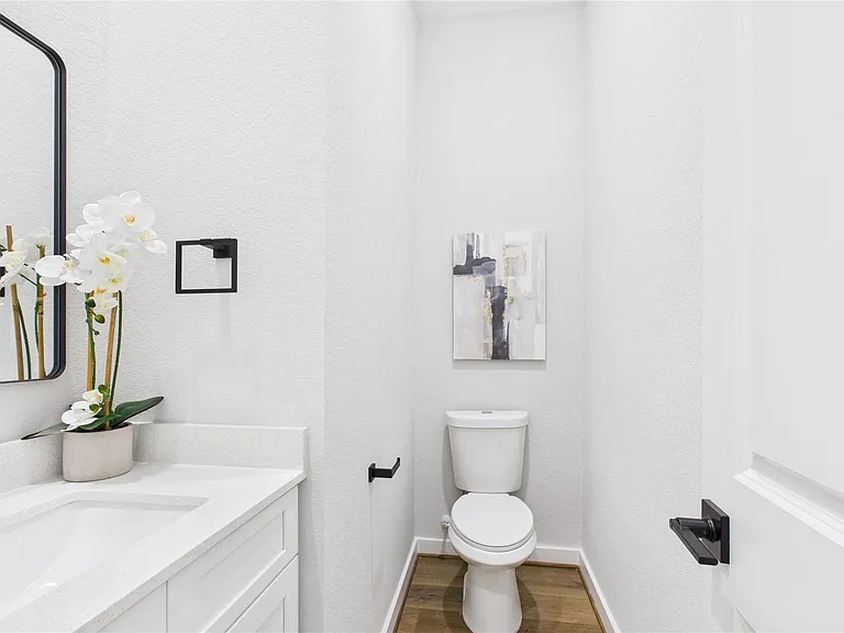 5032 Creekmont Dr — Photo 9
