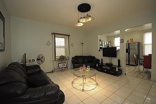 2nd image of 2586 41st St