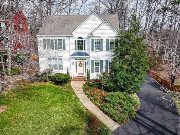 977 Laurel Gln, Charlottesville, VA 22903