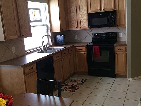 4th image of 9141 Waterman Dr