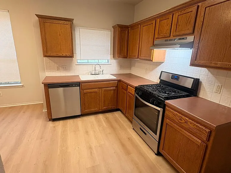 17314 Tobermory Dr — Photo 6