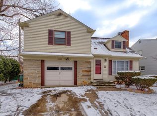 4540 Greenwold Rd, South Euclid, OH 44121