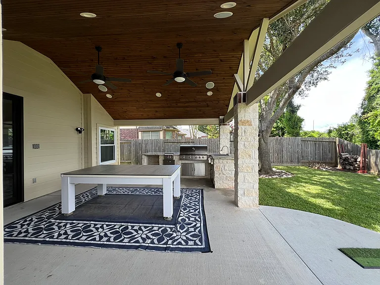 2838 Five Oaks Dr — Photo 25