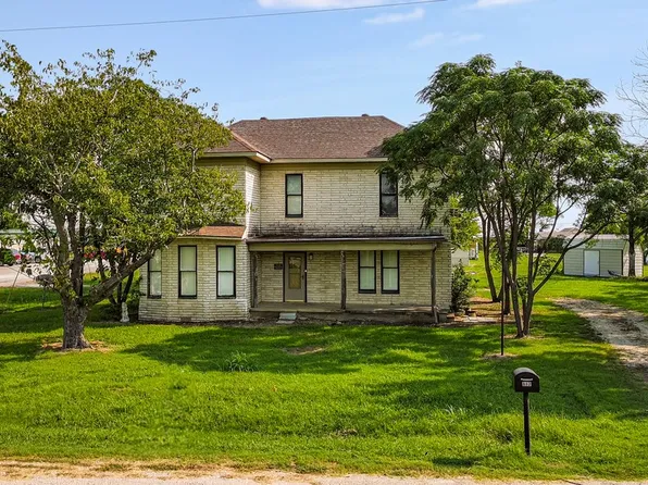 112 W Hackberry St, Malone, TX 76660
