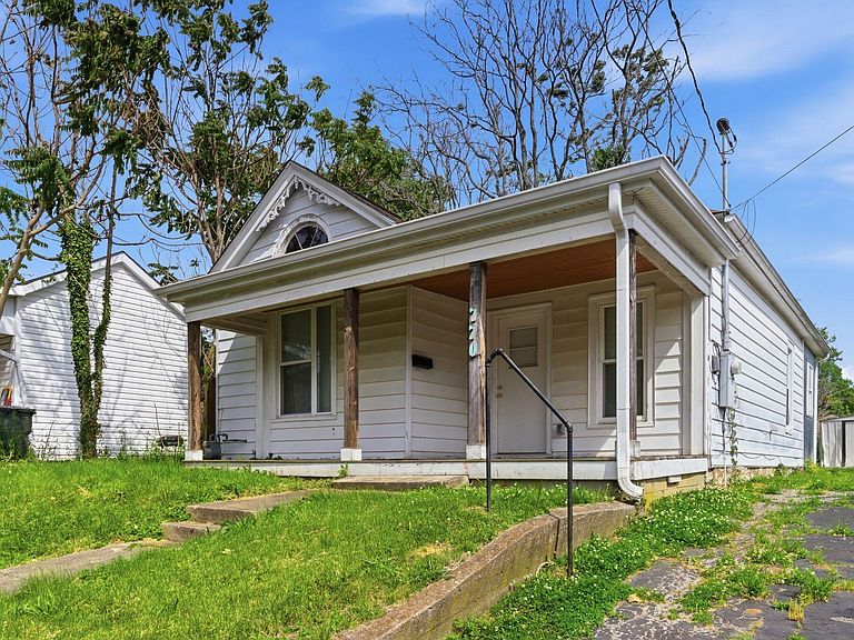 Listing photo 2