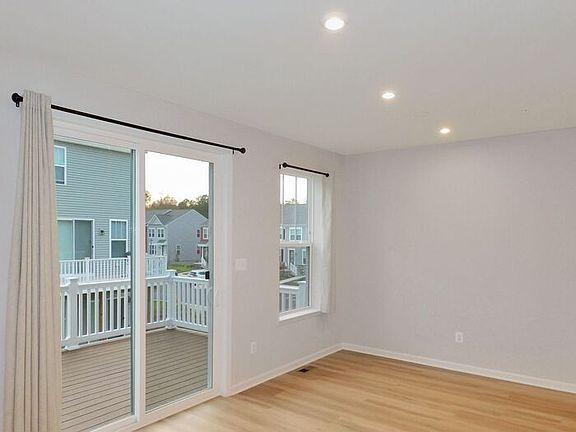 5th image of 23454 Sugar Pine Ln