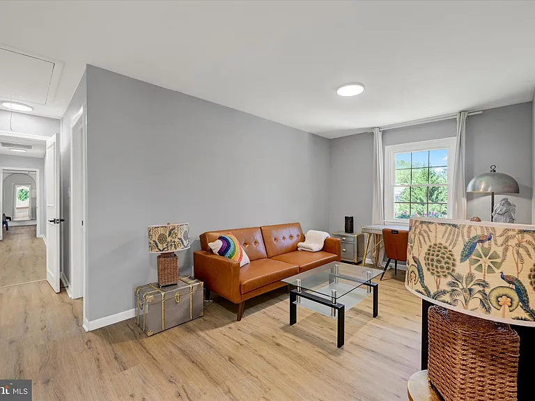 10533 Stevenson Rd — Photo 29