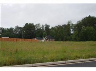 38599 SW Filbert St, Scio, OR 97374