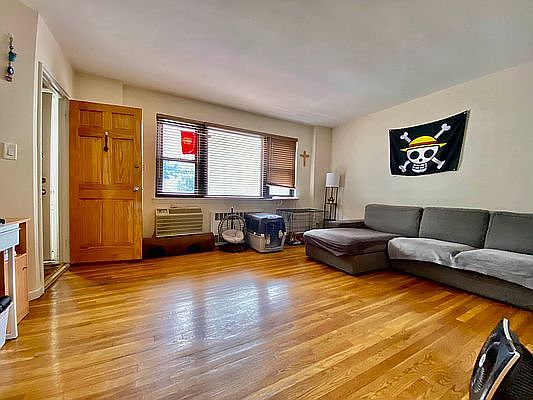1st image of 31-36 48th St #1