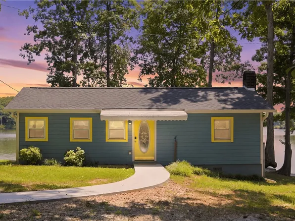127 Rocky Shores Boat Ramp, Iva, SC 29655