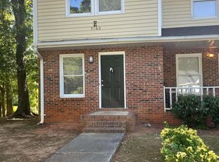 5160 Spring St #E1, Flowery Branch, GA 30542