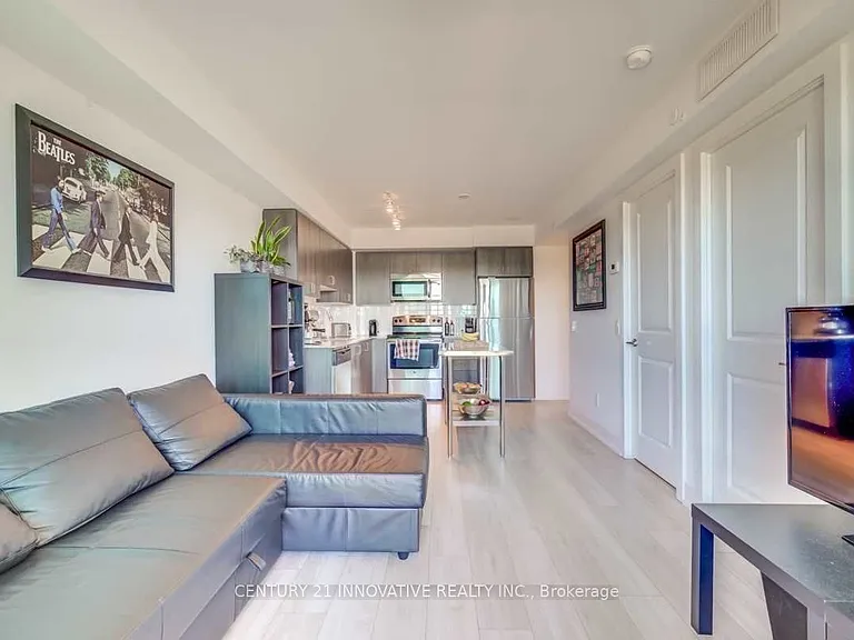 1215 Bayly St #610 — Photo 10