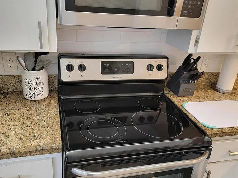 3540 Whitehall Dr #106 — Photo 3