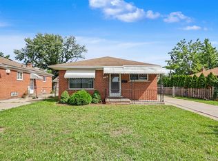 6192 N Waverly St, Dearborn Heights, MI 48127