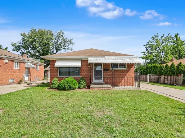 6192 N Waverly St, Dearborn Heights, MI 48127
