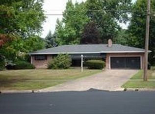2364 Shawnee Trl, Youngstown, OH