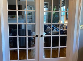 44 Home St, Metuchen, NJ