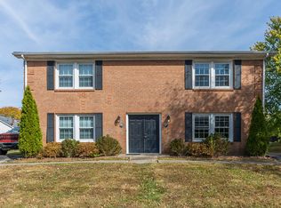 1405 Ridgecrest Dr, Lexington, KY 40517