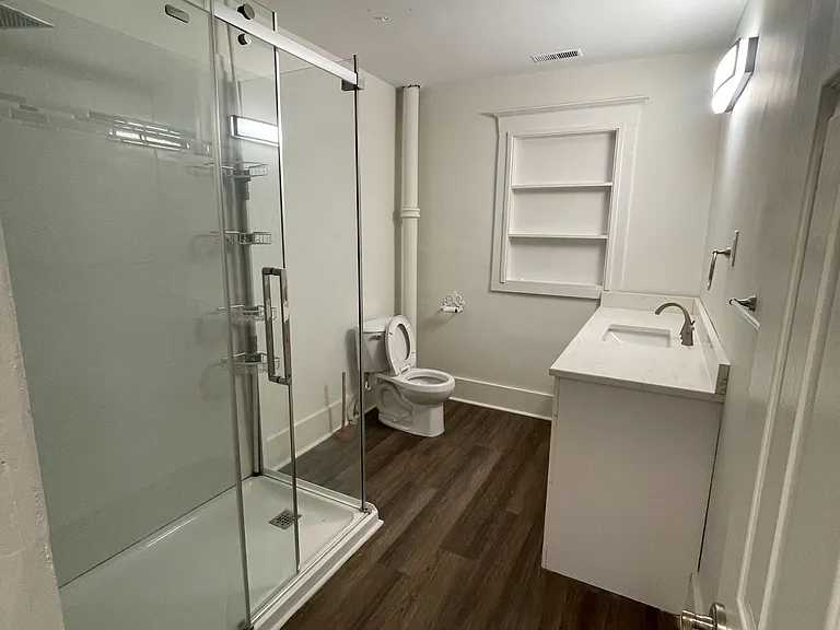 50 Middle St #2 — Photo 17