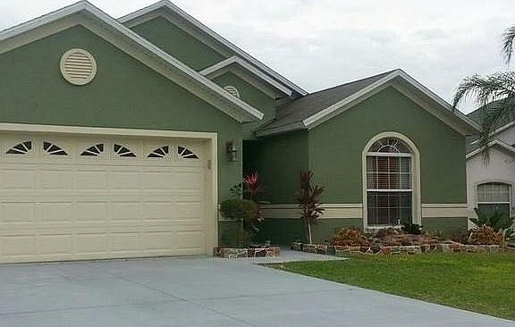 2nd image of 1122 Lake Charles Dr