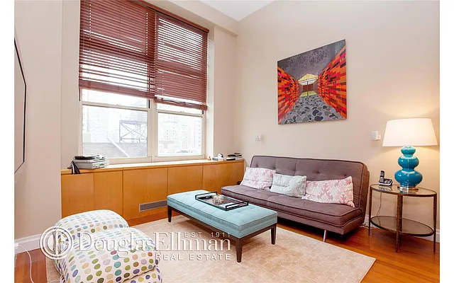 Rented by Douglas Elliman | media 14