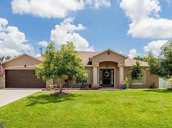 403 SW 28th Pl, Cape Coral, FL 33991