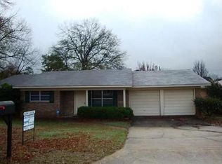1007 Champion St, Texarkana, TX 75501