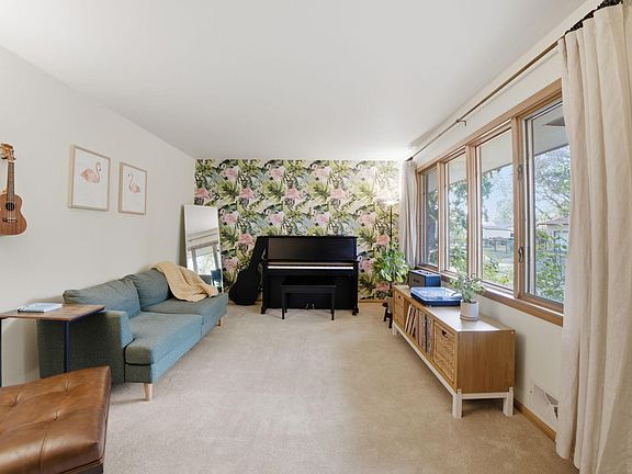 5th image of 5324 Horizon Dr NE