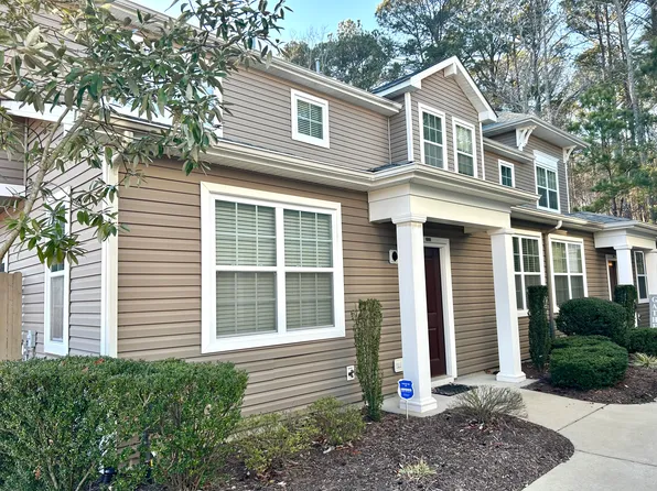 2626 Leytonstone Dr #350, Chesapeake, VA 23321