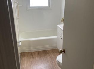 1850 18th St SW, Akron, OH 44314