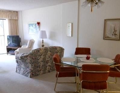 4th image of 2800 Cove Cay Dr APT 2C