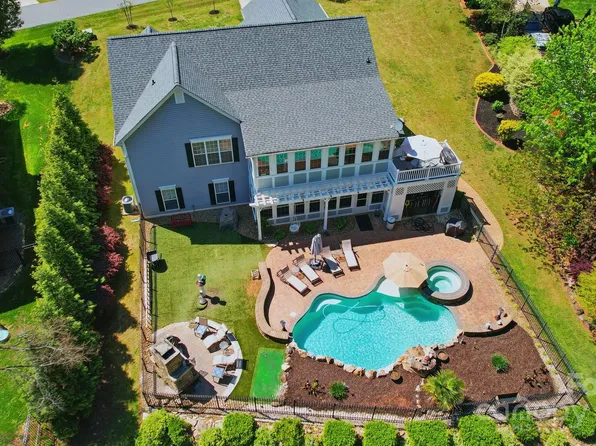 4160 Isle Of Pines Dr, Denver, NC 28037