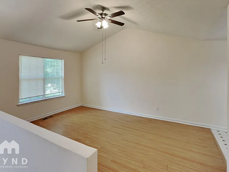 3726 James Ed Rd — Photo 5