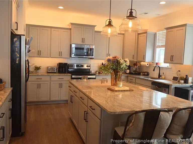 486 Falls Creek Dr — Photo 9