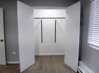 (Undisclosed Address), Lansing, IL 60438