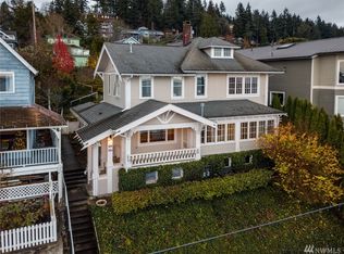 324 N State St, Bellingham, WA 98225