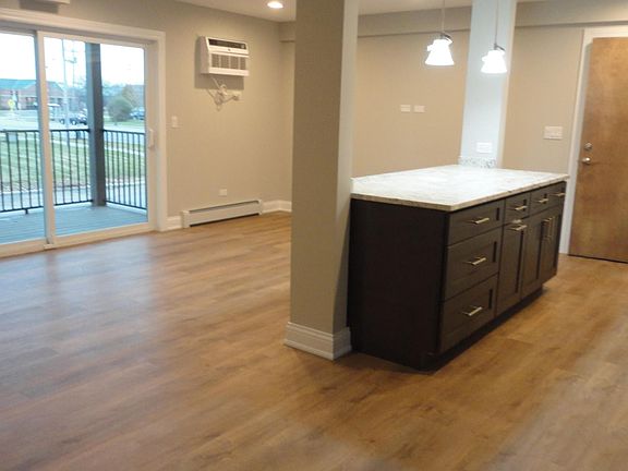 5th image of 9 Willow Way
