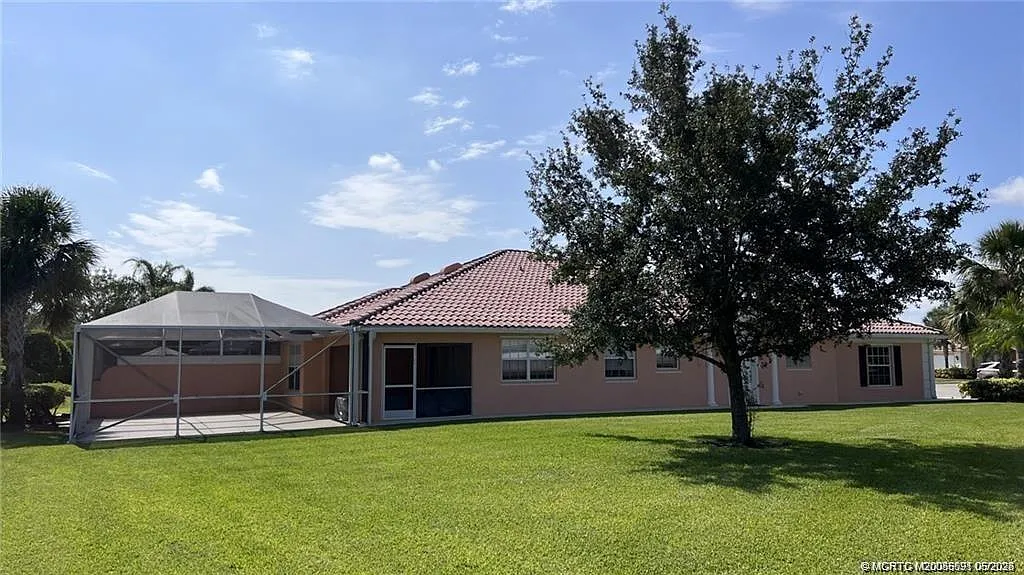2 bed, 2.0 bath, 1526 sqft, $2,500 — Photo 4