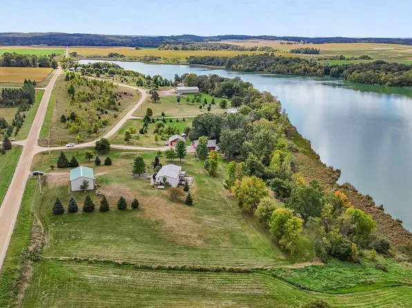11339 251st Ave, Sauk Centre, MN 56378