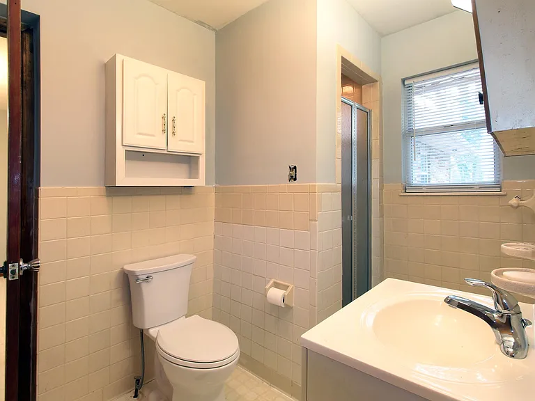 7101 Rollins Rd — Photo 22
