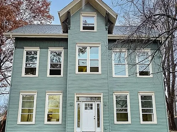 5702 Peabody Ave, Cincinnati, OH 45227