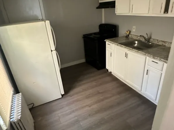 1849 Hart Ln, Philadelphia, PA 19134