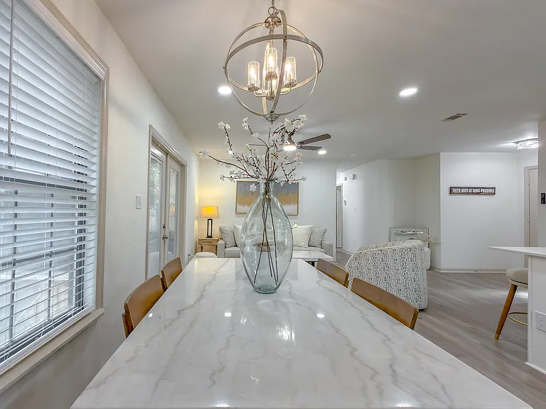 2059 Little River Ln — Photo 14