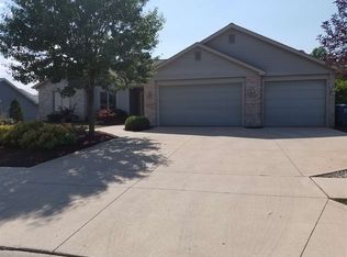 17705 Juniper Ln, Leo, IN 46765