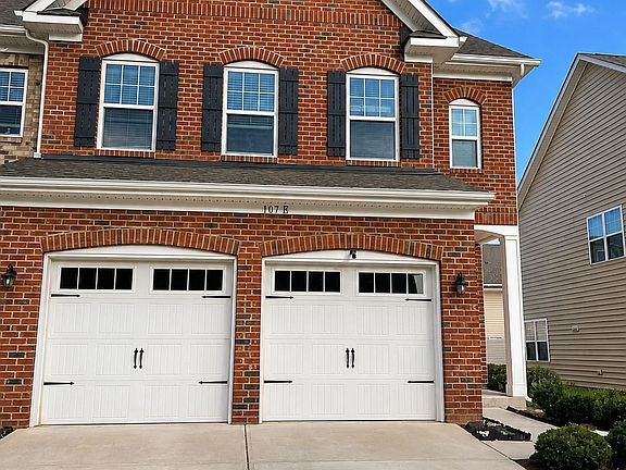 2nd image of 107 Dellbrook St Unit E